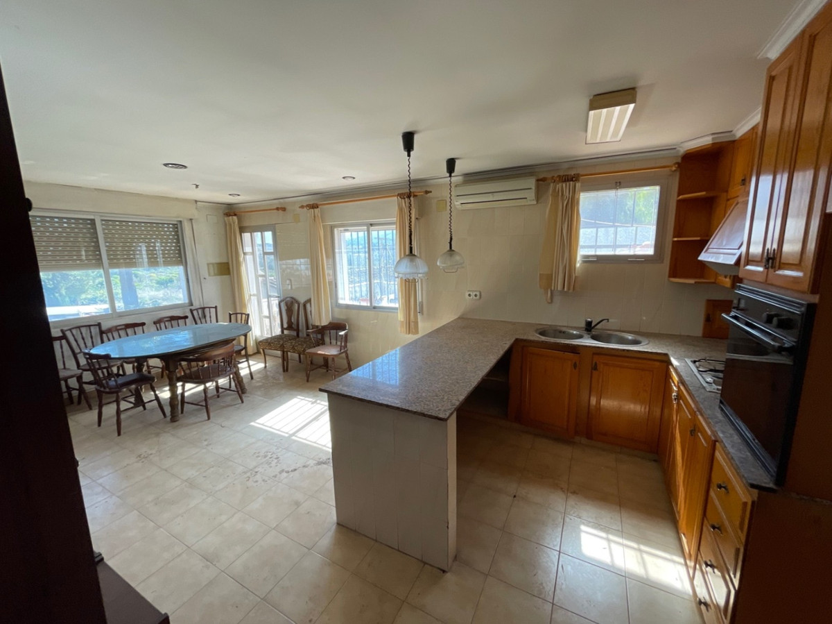Vrijstaande Villa te koop in Denia | 6 slaapkamers H5473354