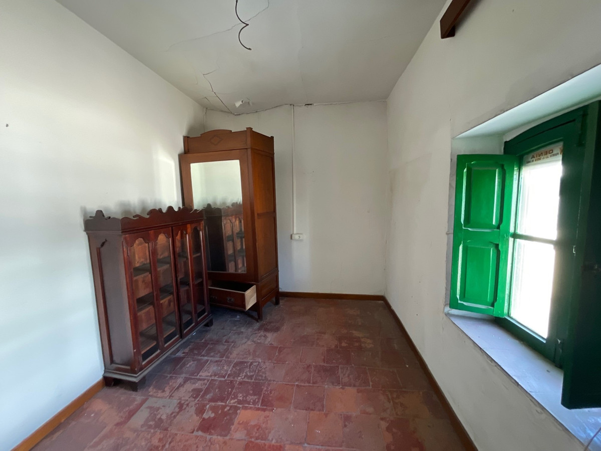Vrijstaande Villa te koop in Denia | 6 slaapkamers H5473354