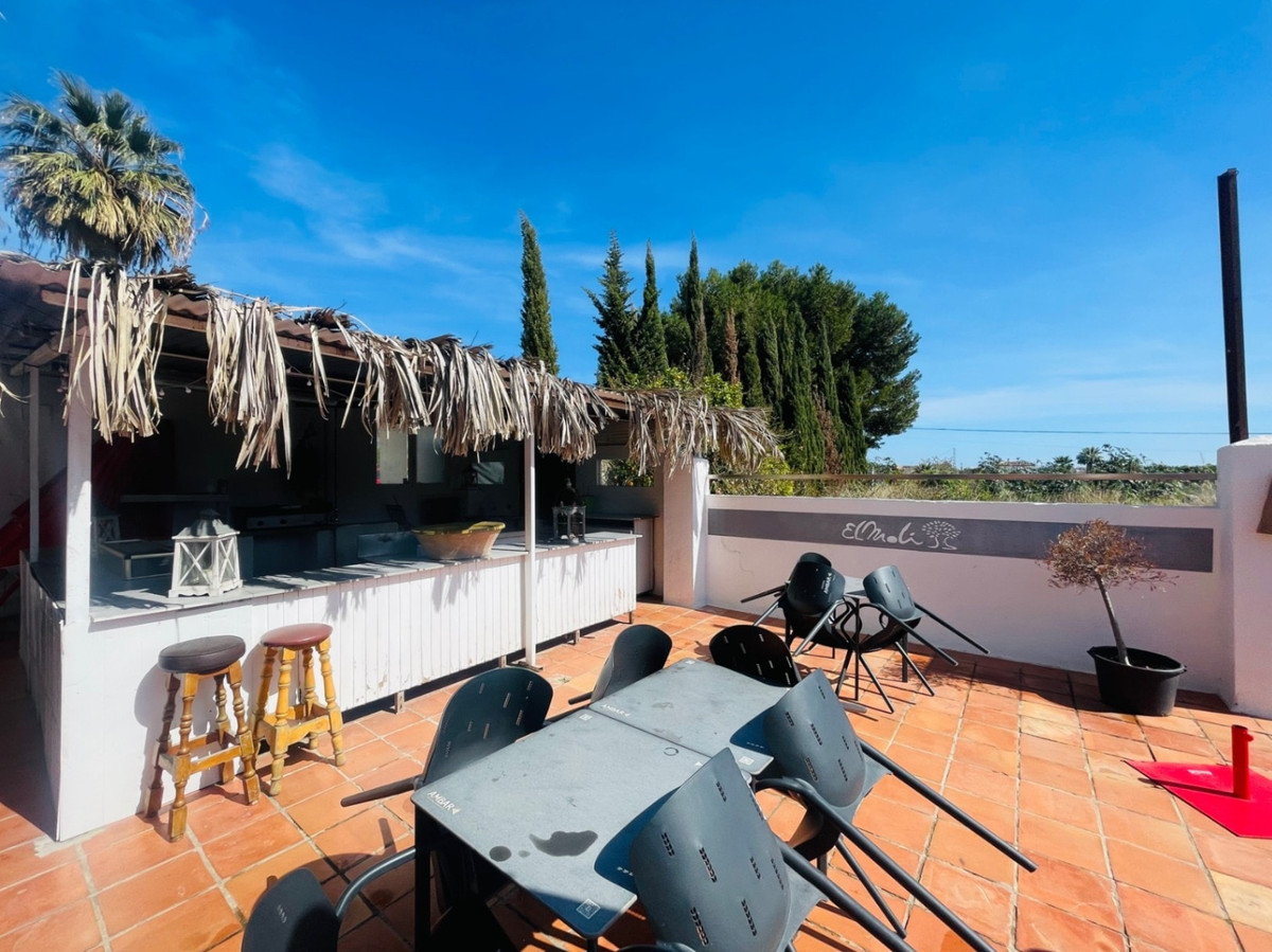 Vrijstaande Villa te koop in Denia | 6 slaapkamers H5473354