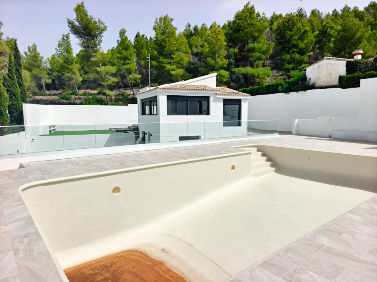 Vrijstaande Villa te koop in Denia | 3 slaapkamers H5491471