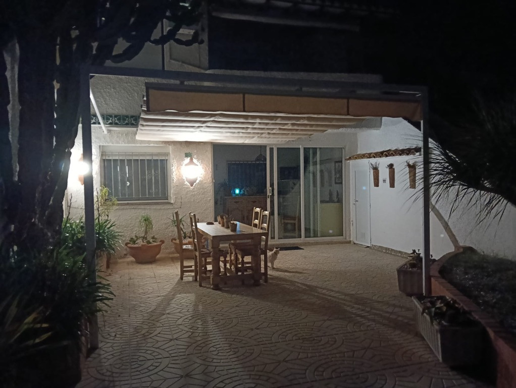 Geschakelde Woning te koop in Denia | 3 slaapkamers H5525218