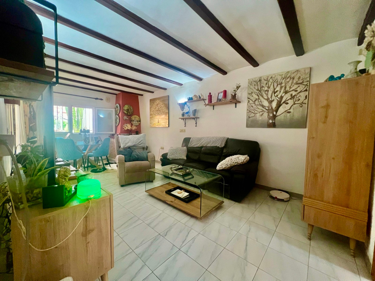 Geschakelde Woning te koop in Denia | 3 slaapkamers H5525218