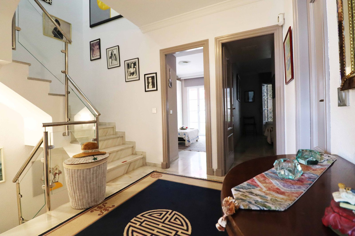 Huis te koop in Diana Park | 4 slaapkamers H4880860