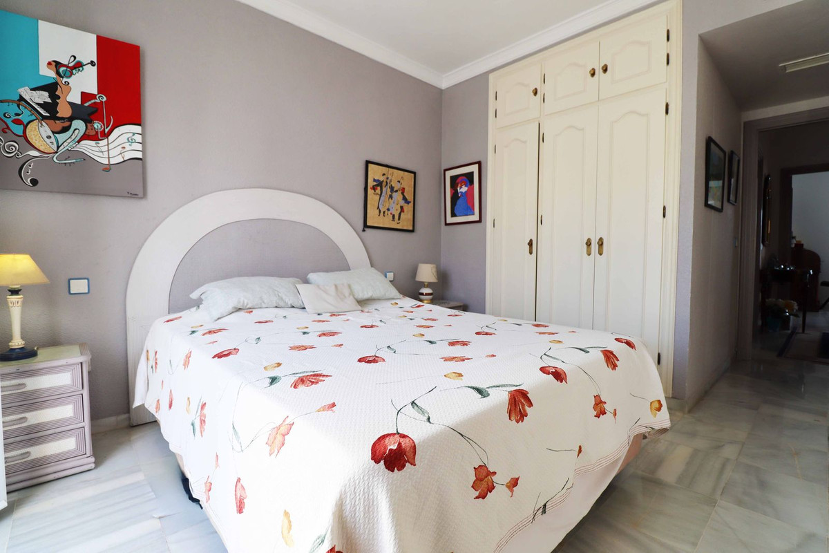 Huis te koop in Diana Park | 4 slaapkamers H4880860