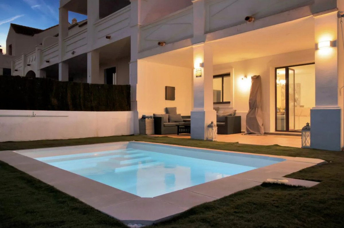 Huis te koop in Doña Julia | 3 slaapkamers H5223118