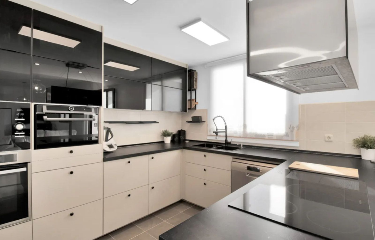 Huis te koop in Doña Julia | 3 slaapkamers H5223118