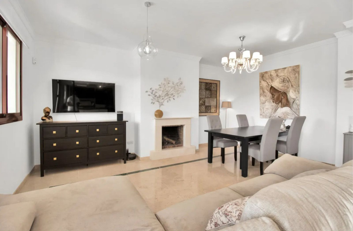 Huis te koop in Doña Julia | 3 slaapkamers H5223118