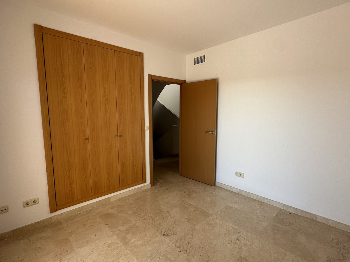 Property main view 33