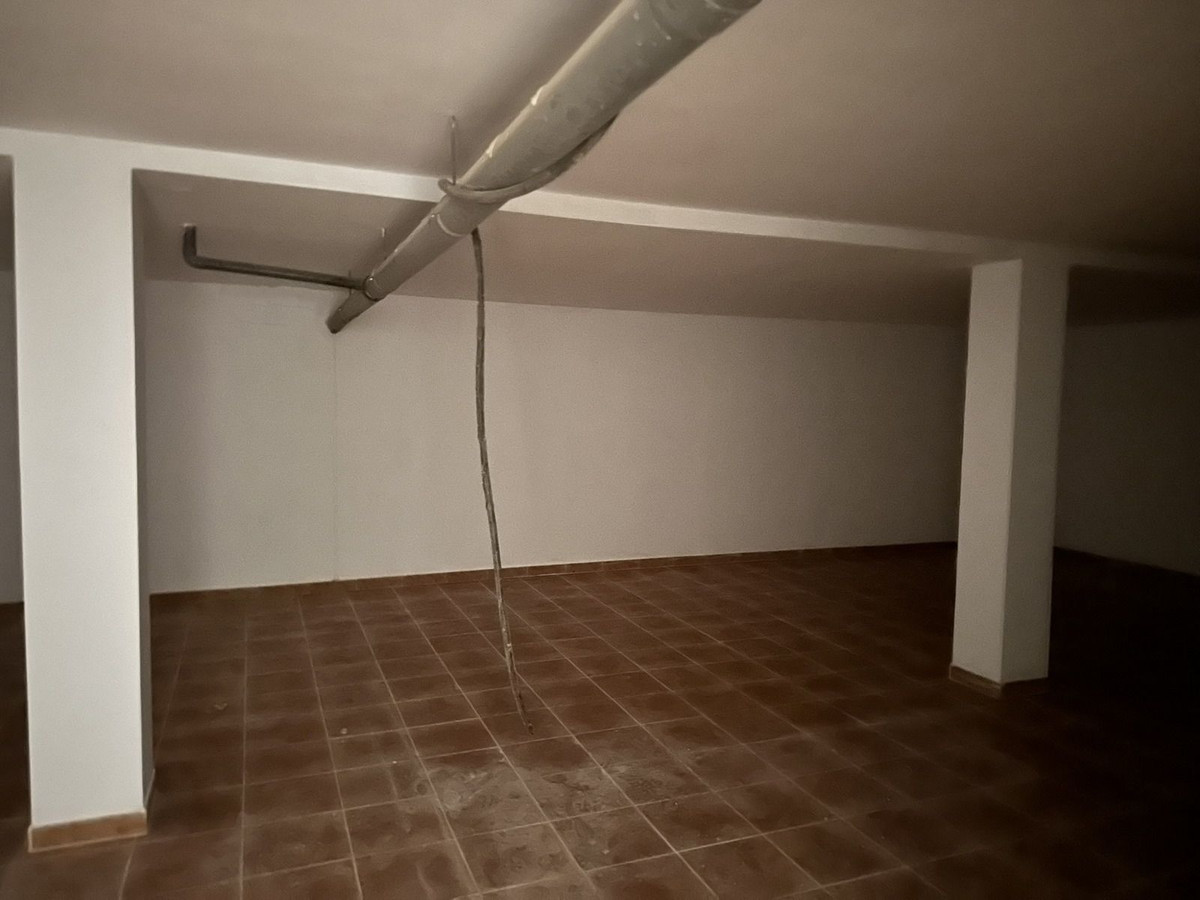 Property main view 44