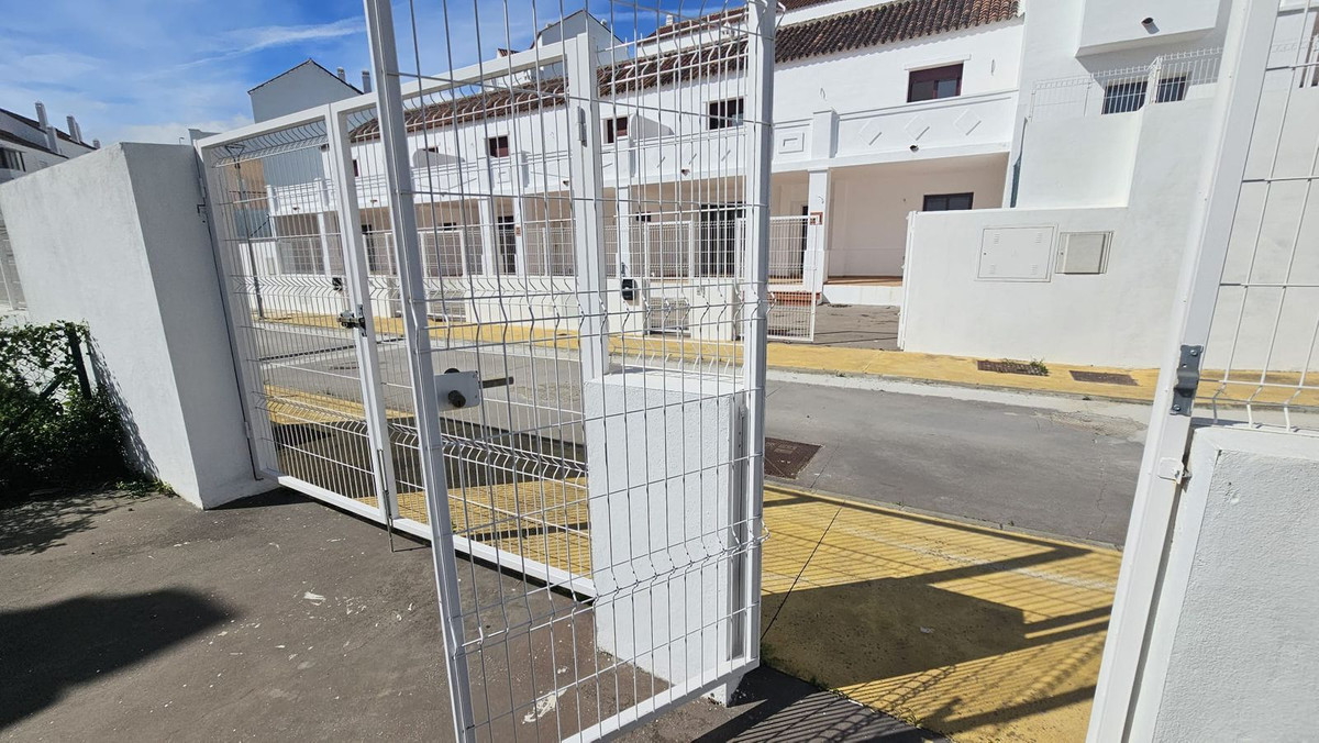 Huis te koop in Doña Julia | 2 slaapkamers H5311870