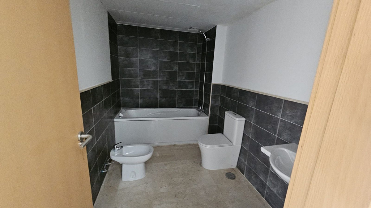 Huis te koop in Doña Julia | 3 slaapkamers H5315236