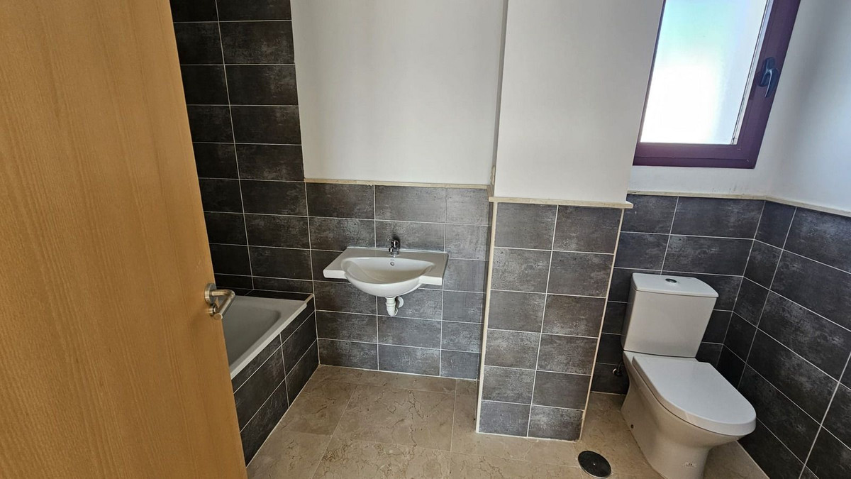 Huis te koop in Doña Julia | 2 slaapkamers H5315290