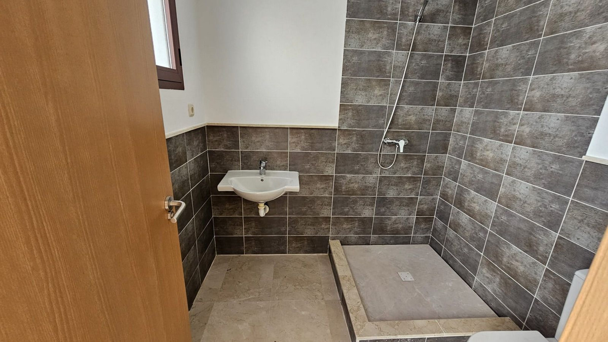 Huis te koop in Doña Julia | 2 slaapkamers H5315317