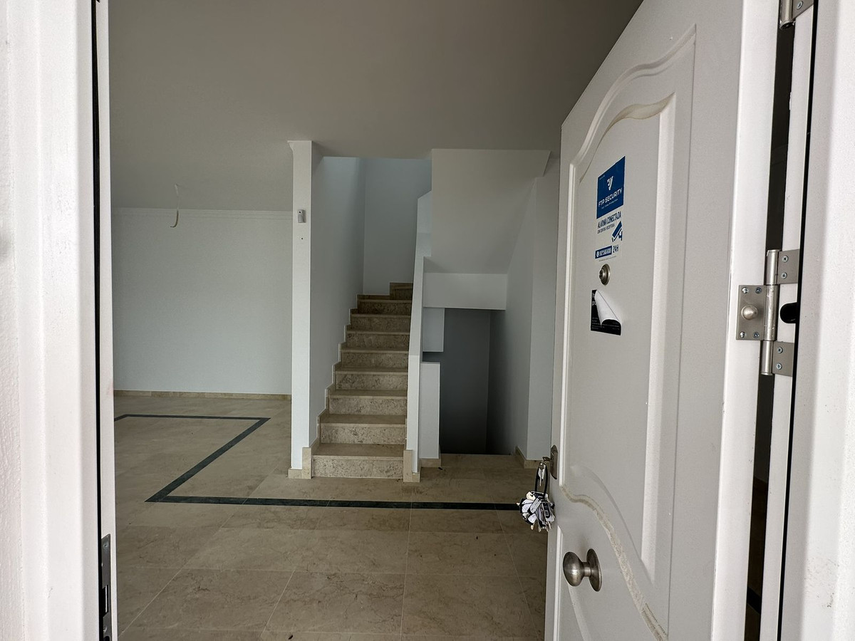 Huis te koop in Doña Julia | 2 slaapkamers H5315926