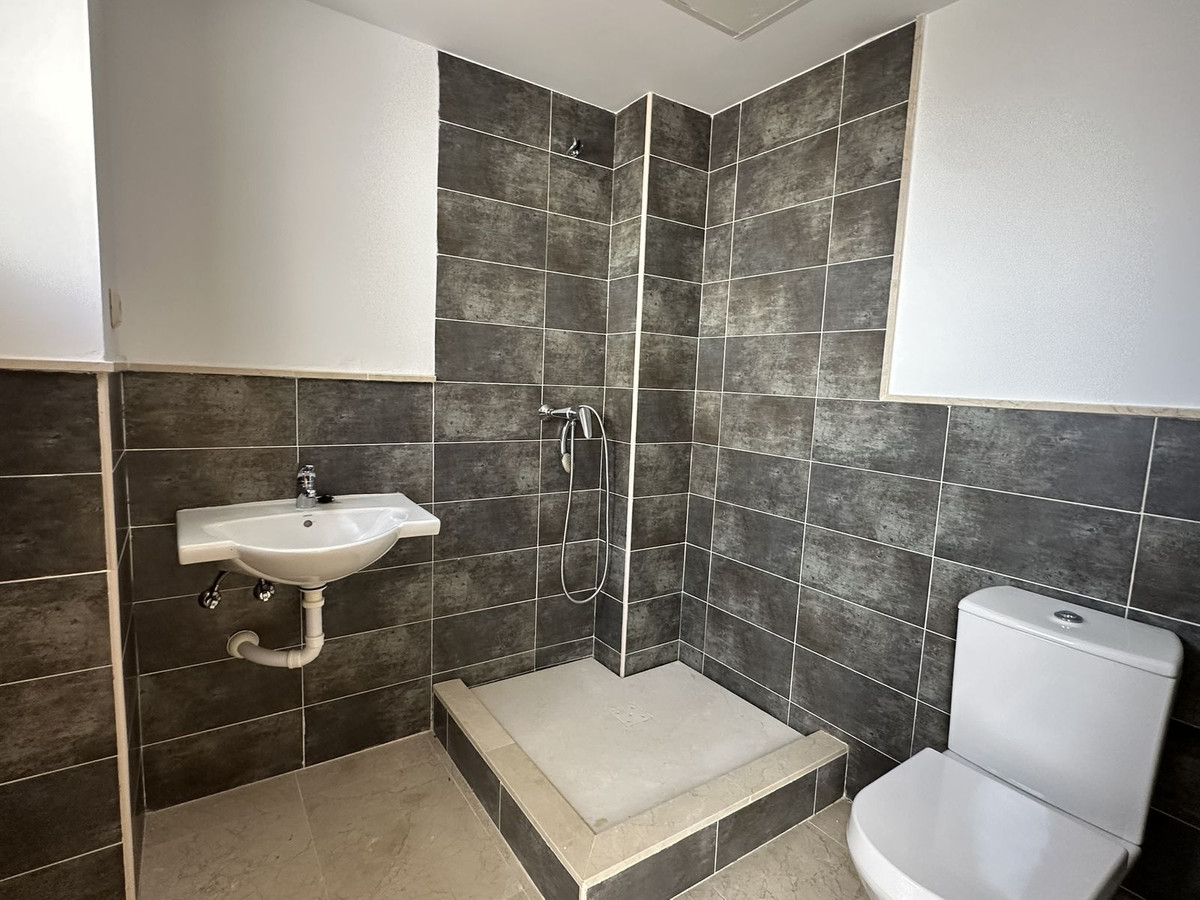 Huis te koop in Doña Julia | 2 slaapkamers H5315926