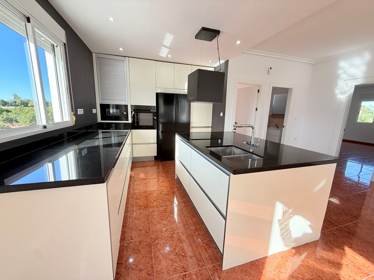 Property main view 4