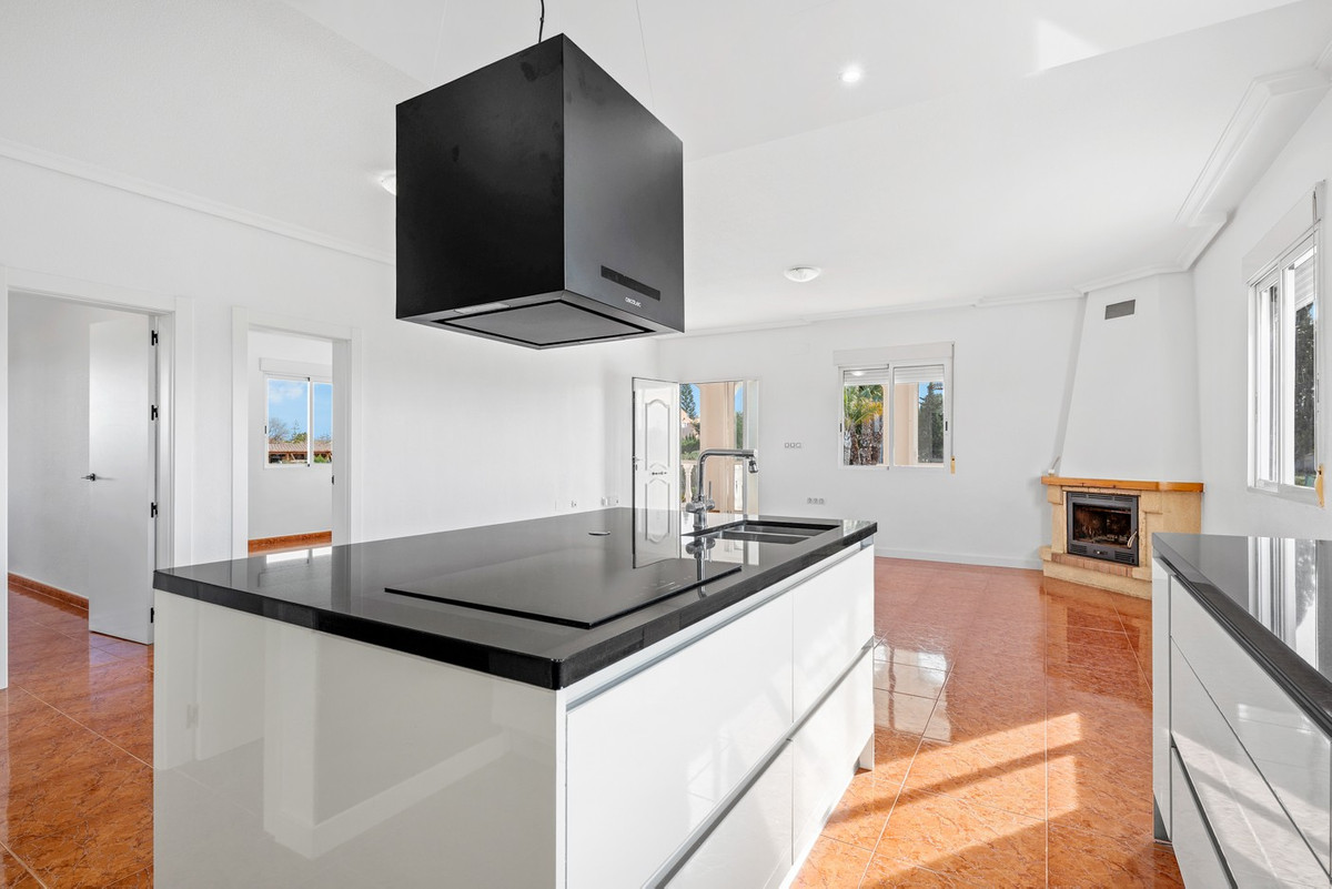 Huis te koop in Dolores | 4 slaapkamers H5311237