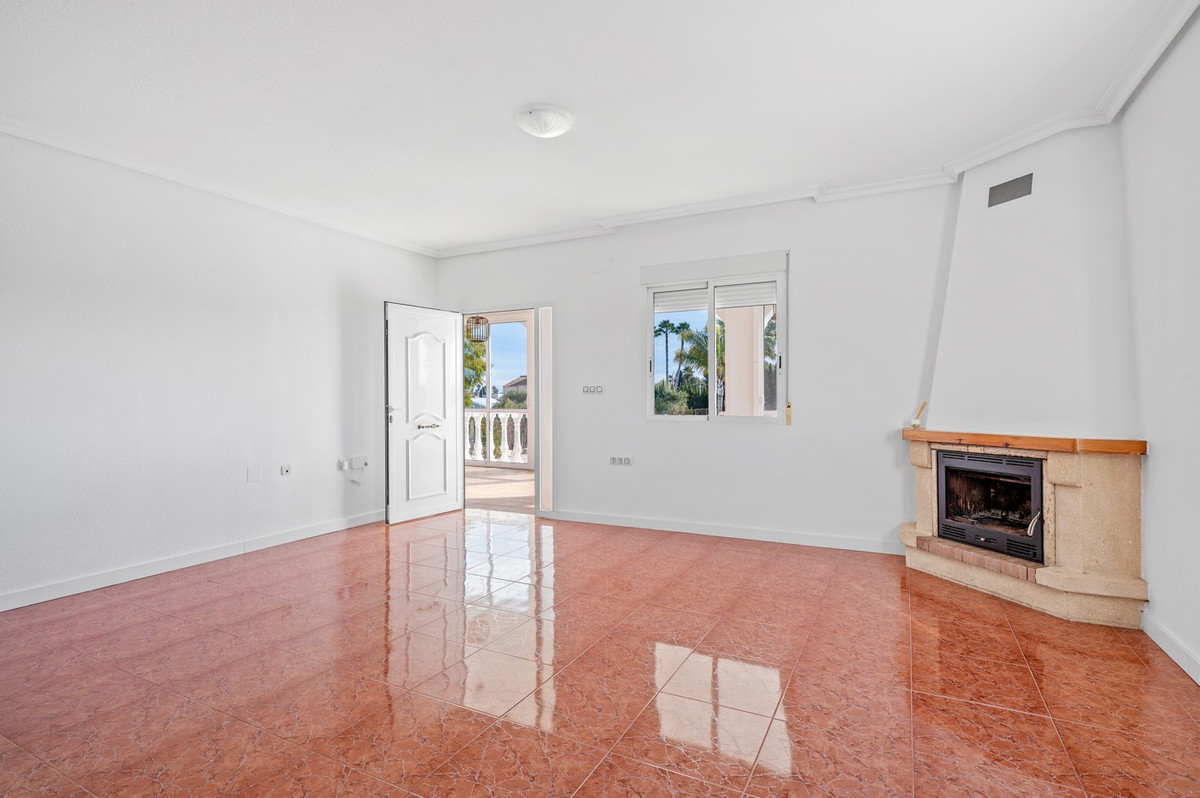 Huis te koop in Dolores | 4 slaapkamers H5311237