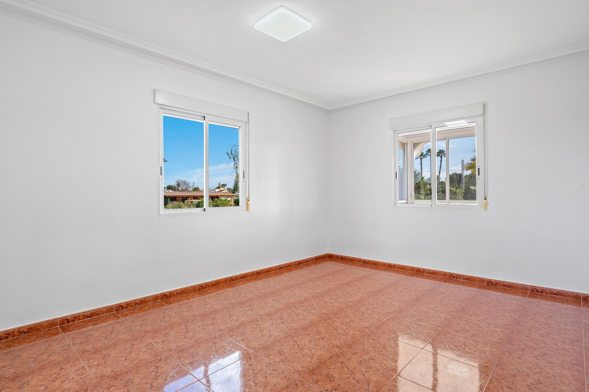 Huis te koop in Dolores | 4 slaapkamers H5311237