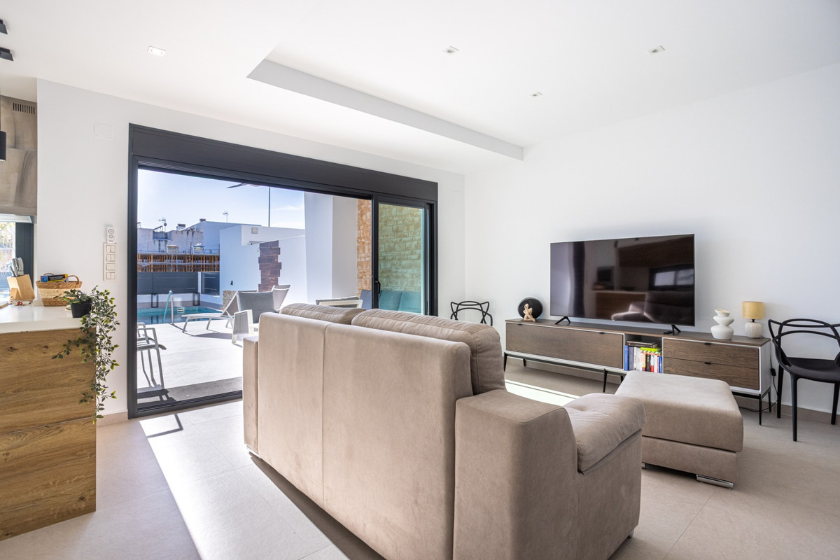 Huis te koop in Dolores | 4 slaapkamers H5348335