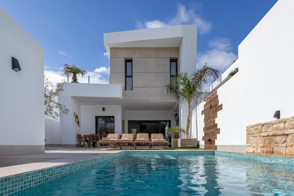 Property main view 1