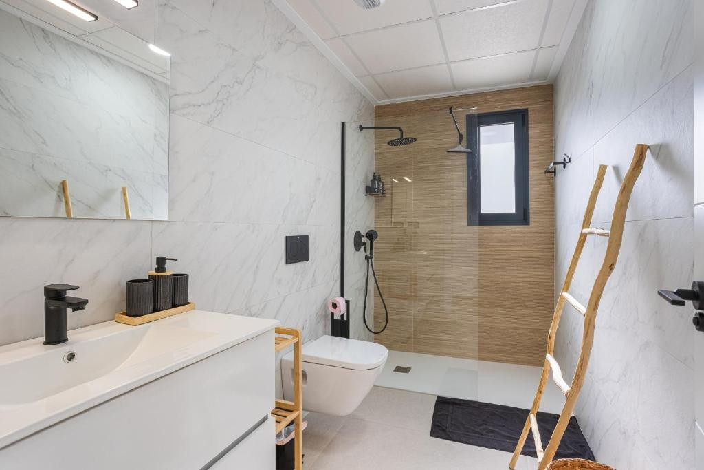Property main view 18