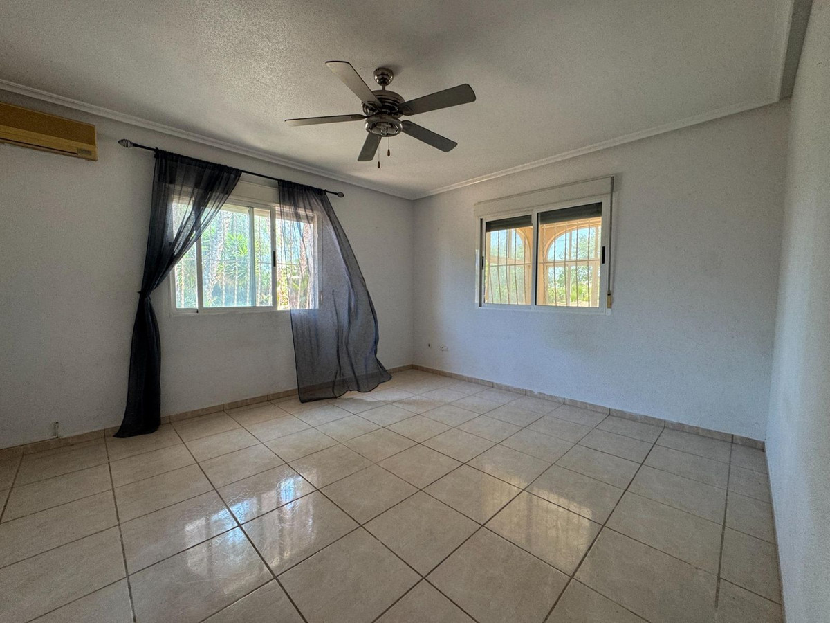 Finca - Cortijo te koop in Dolores | 5 slaapkamers H5495374