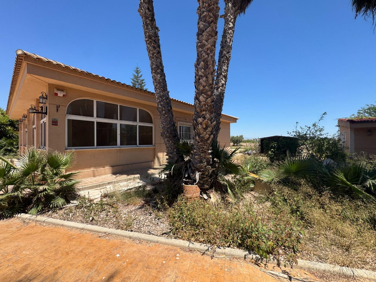 Finca - Cortijo te koop in Dolores | 5 slaapkamers H5495374