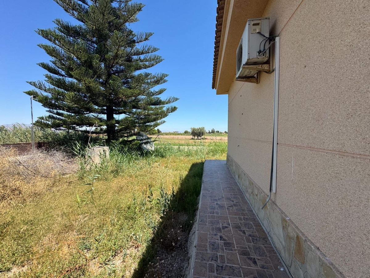 Finca - Cortijo te koop in Dolores | 5 slaapkamers H5495374