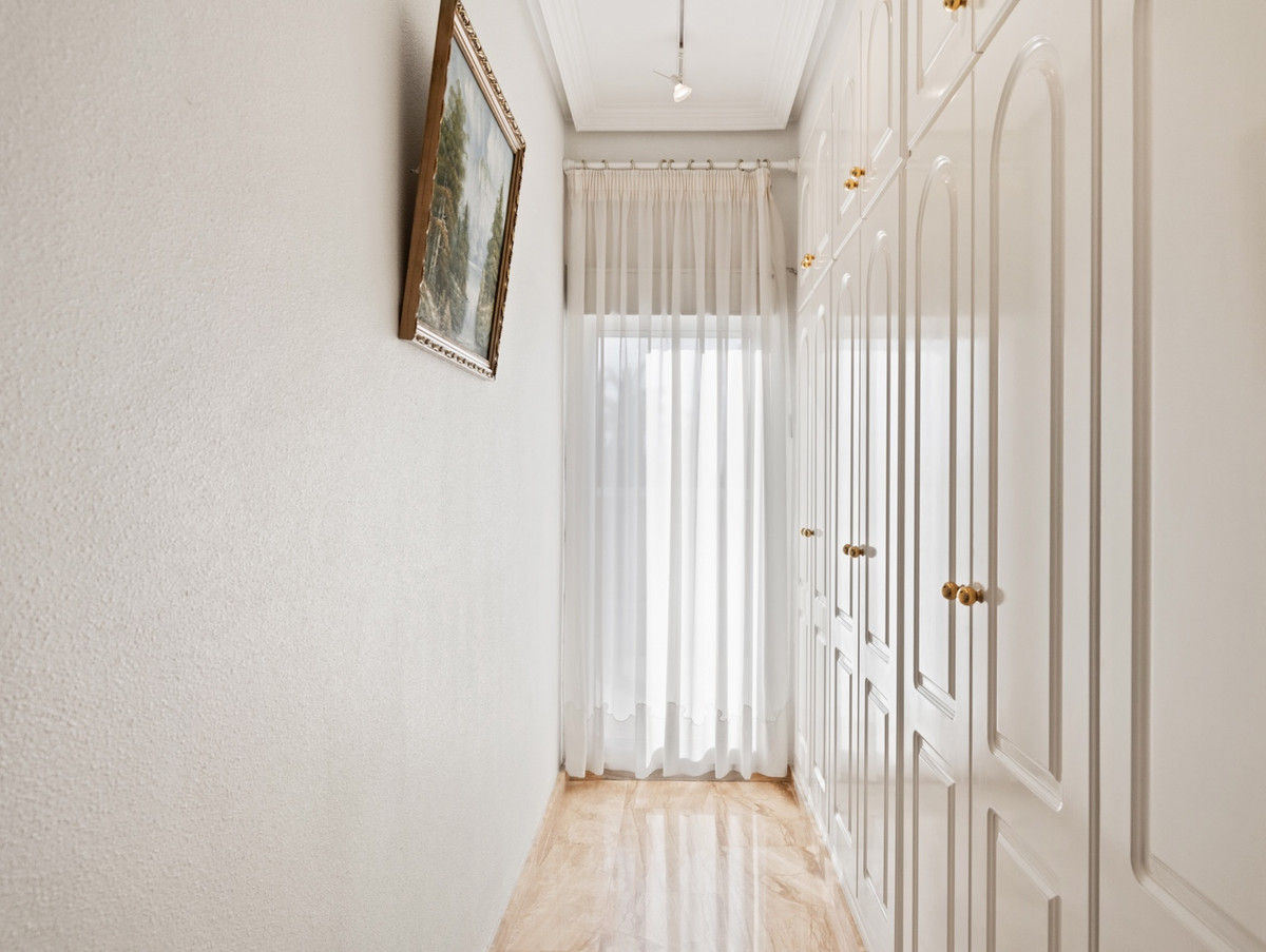 Huis te koop in Dona Pepa | 5 slaapkamers H5304382