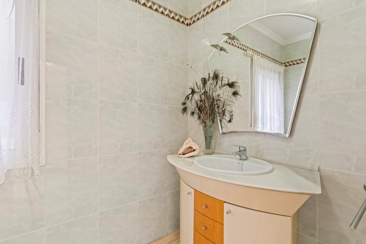 Huis te koop in Dona Pepa | 5 slaapkamers H5304382