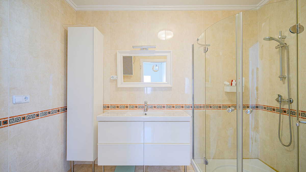 Property main view 65