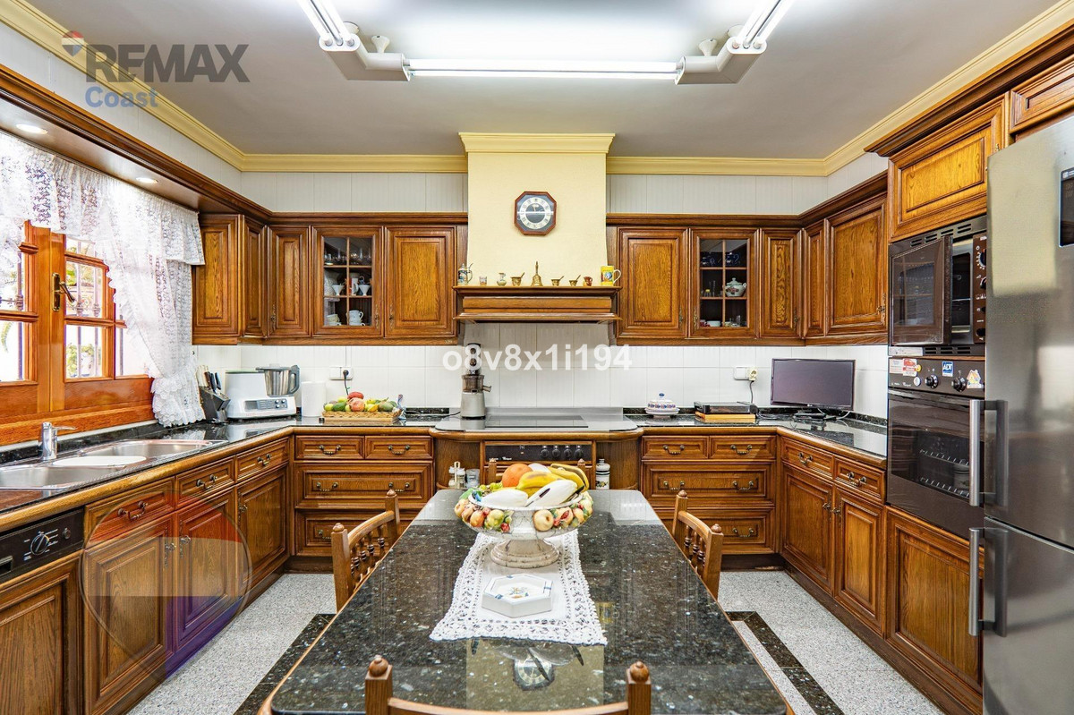 Huis te koop in El Atabal | 6 slaapkamers H5530576