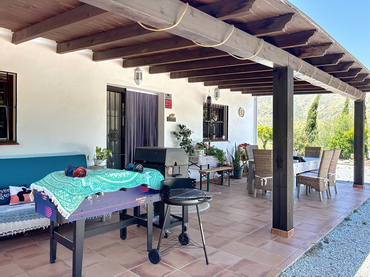 Finca - Cortijo te koop in El Borge | 1 slaapkamers H5114746
