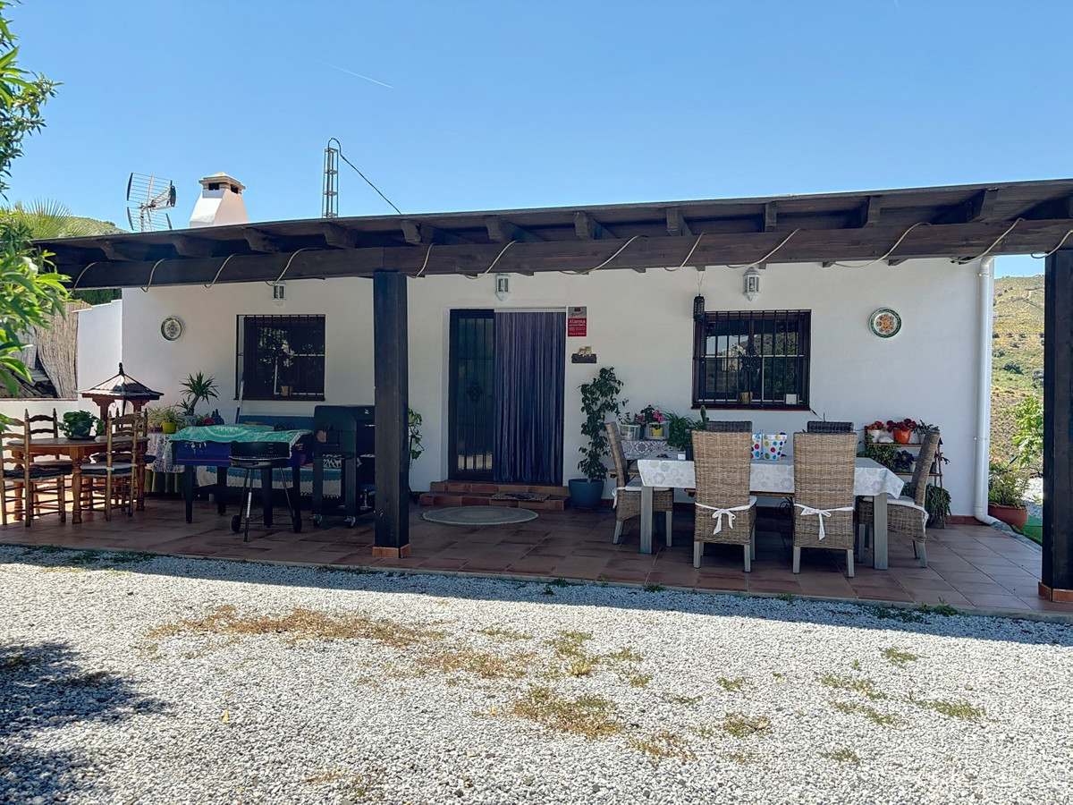 Finca - Cortijo te koop in El Borge | 1 slaapkamers H5114746