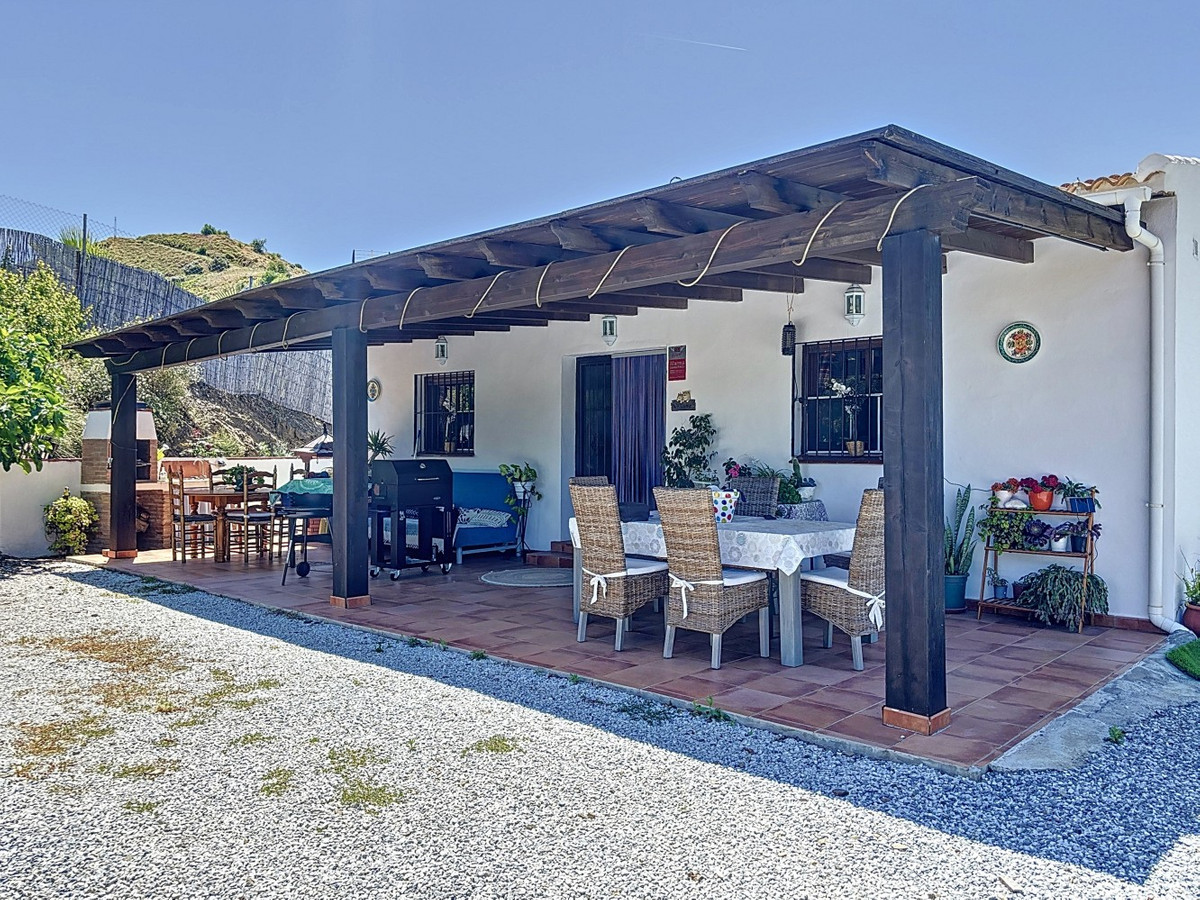 Finca - Cortijo te koop in El Borge | 1 slaapkamers H5114746