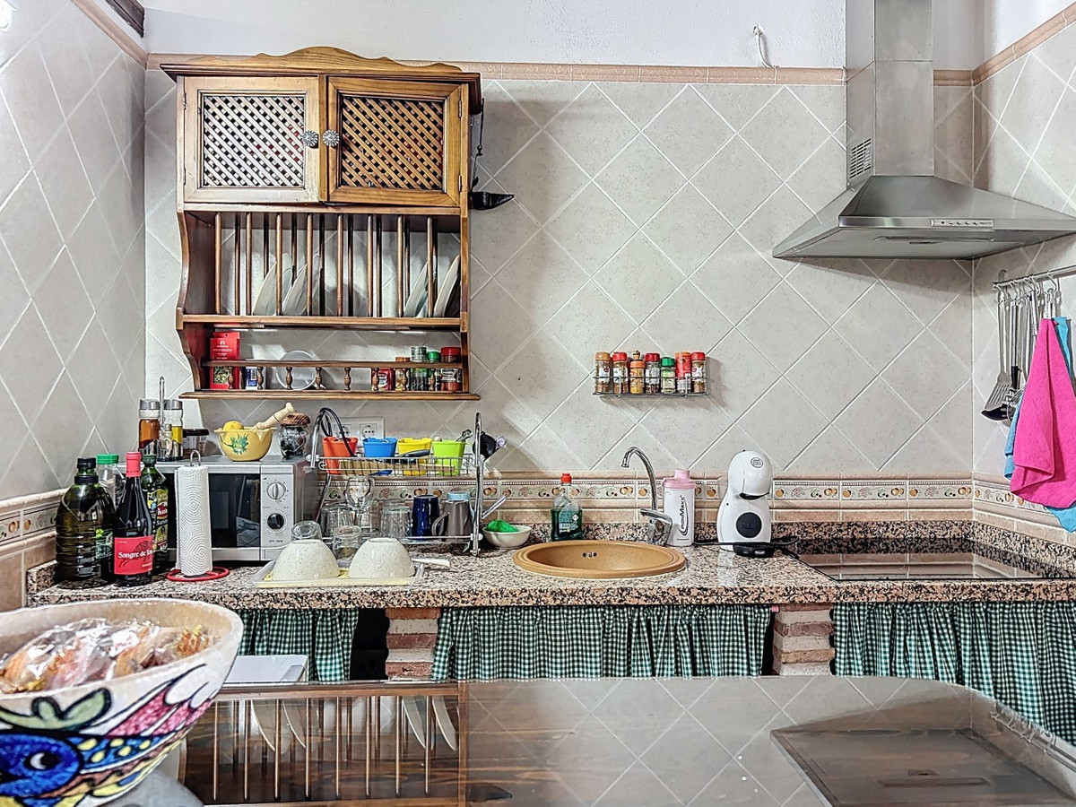 Finca - Cortijo te koop in El Borge | 1 slaapkamers H5114746