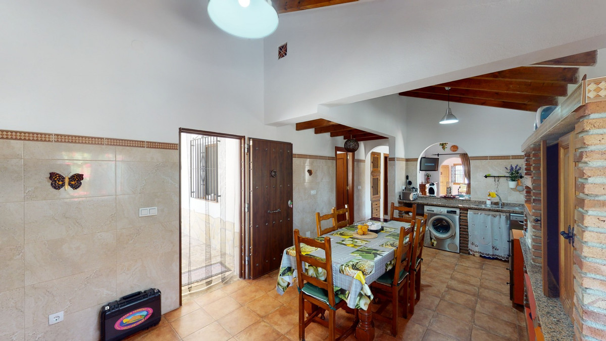 Huis te koop in El Borge | 4 slaapkamers H5169748