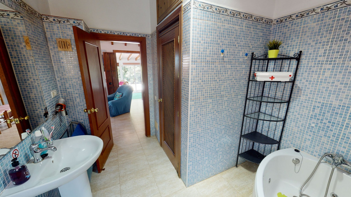 Huis te koop in El Borge | 4 slaapkamers H5169748