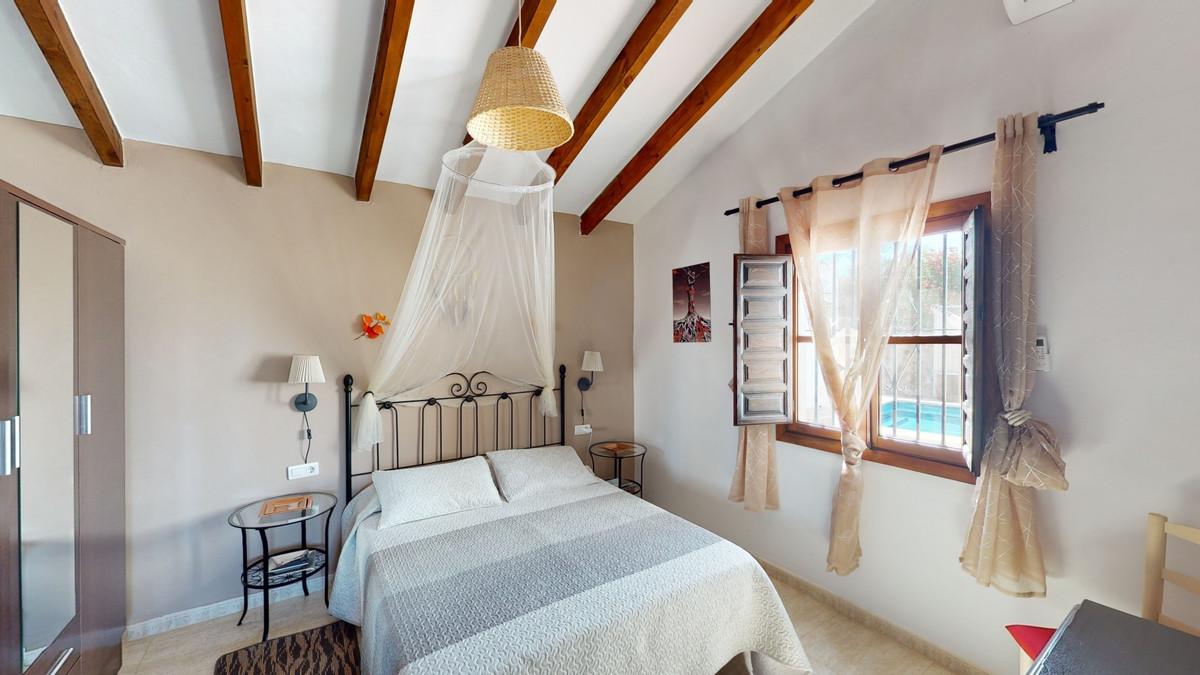 Huis te koop in El Borge | 4 slaapkamers H5169748