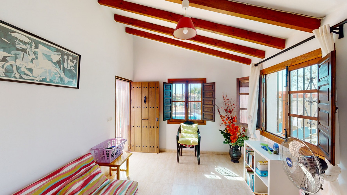 Huis te koop in El Borge | 4 slaapkamers H5169748