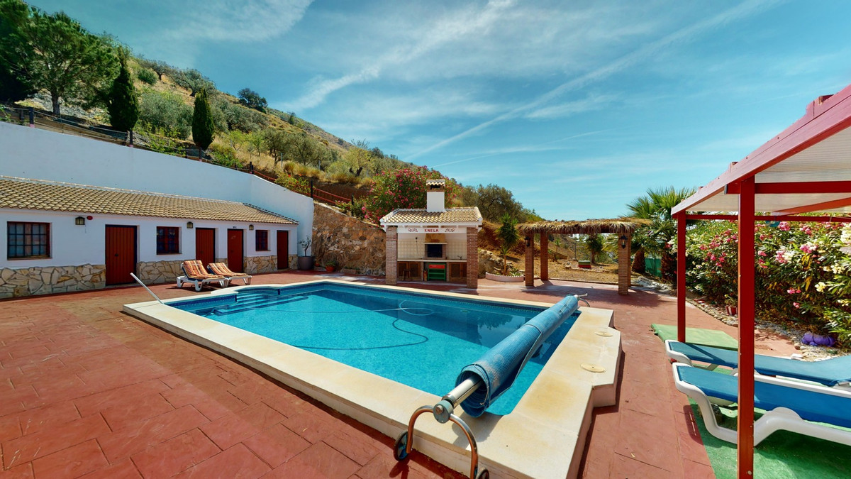 Huis te koop in El Borge | 4 slaapkamers H5169748