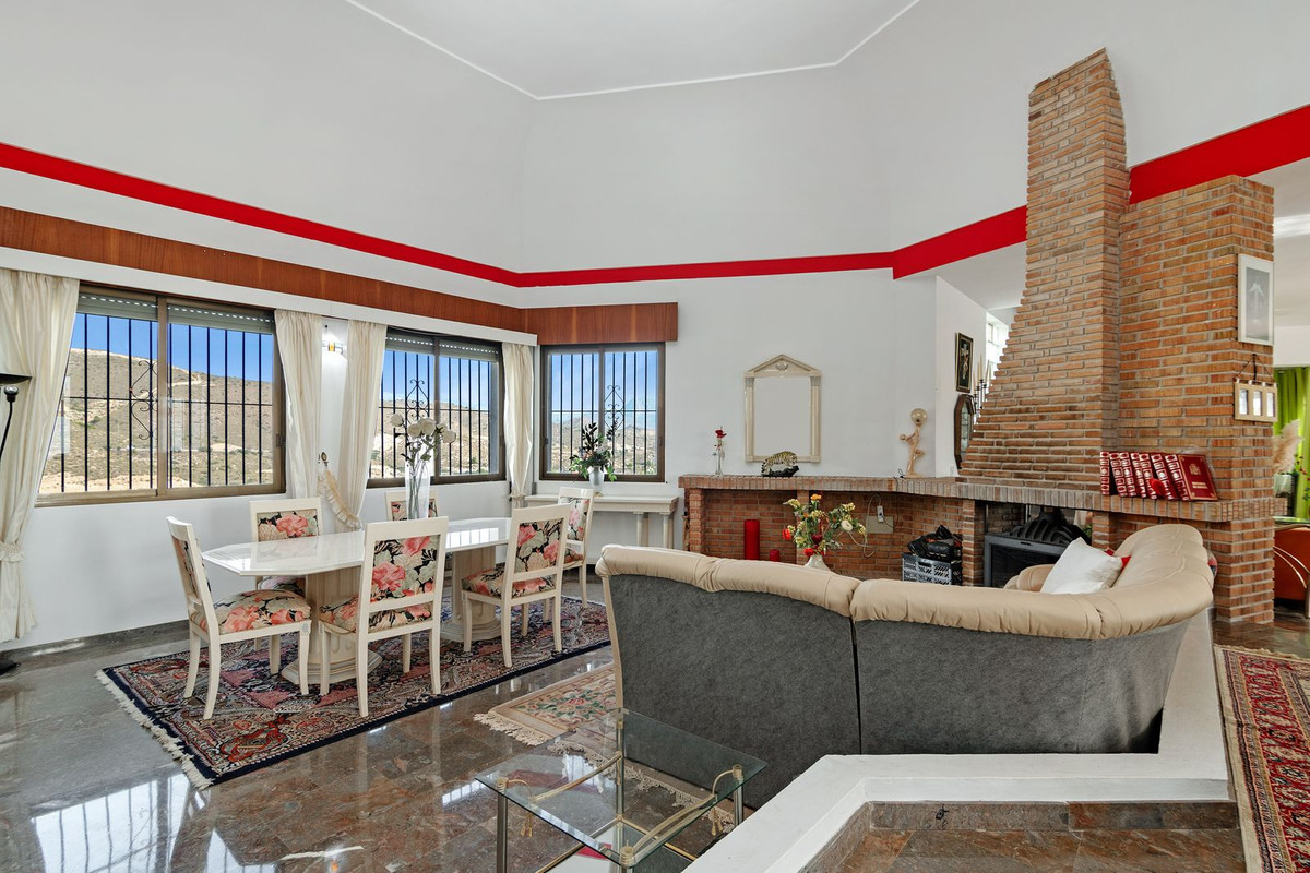 Huis te koop in El Campello | 5 slaapkamers H411734