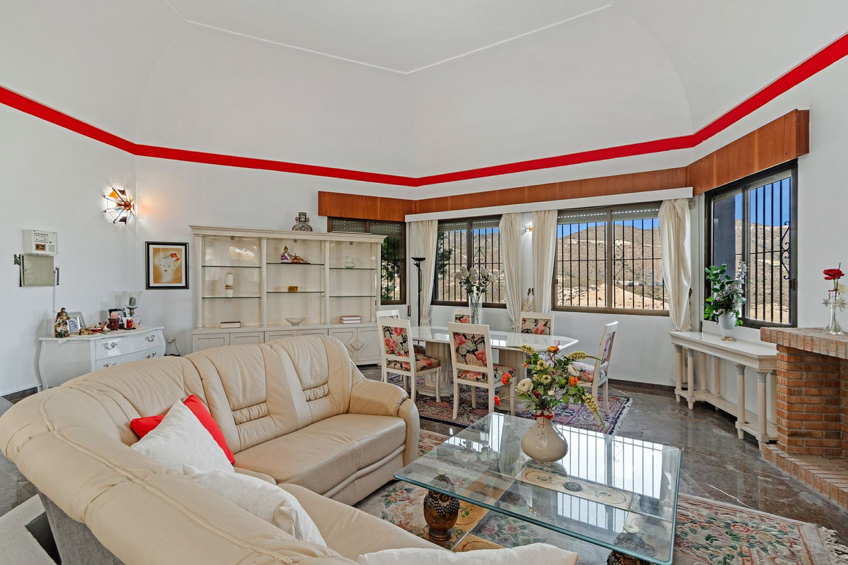 Huis te koop in El Campello | 5 slaapkamers H411734