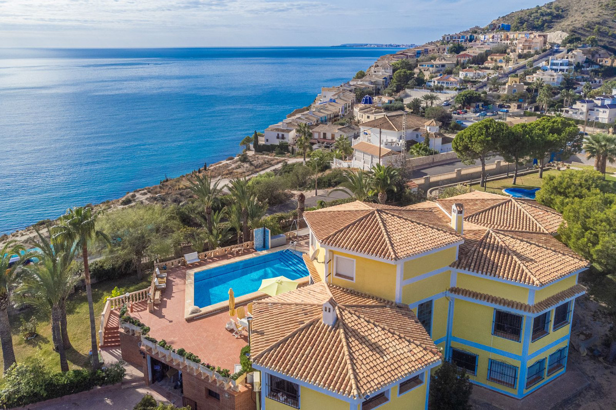 Huis te koop in El Campello | 5 slaapkamers H411734