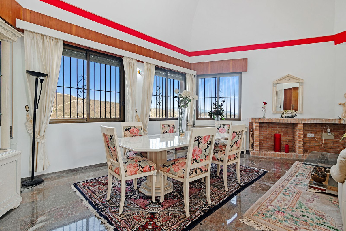 Huis te koop in El Campello | 5 slaapkamers H411734