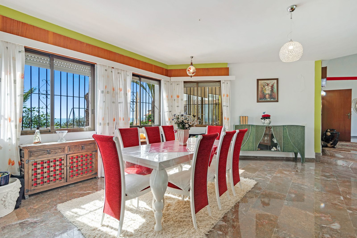 Huis te koop in El Campello | 5 slaapkamers H411734