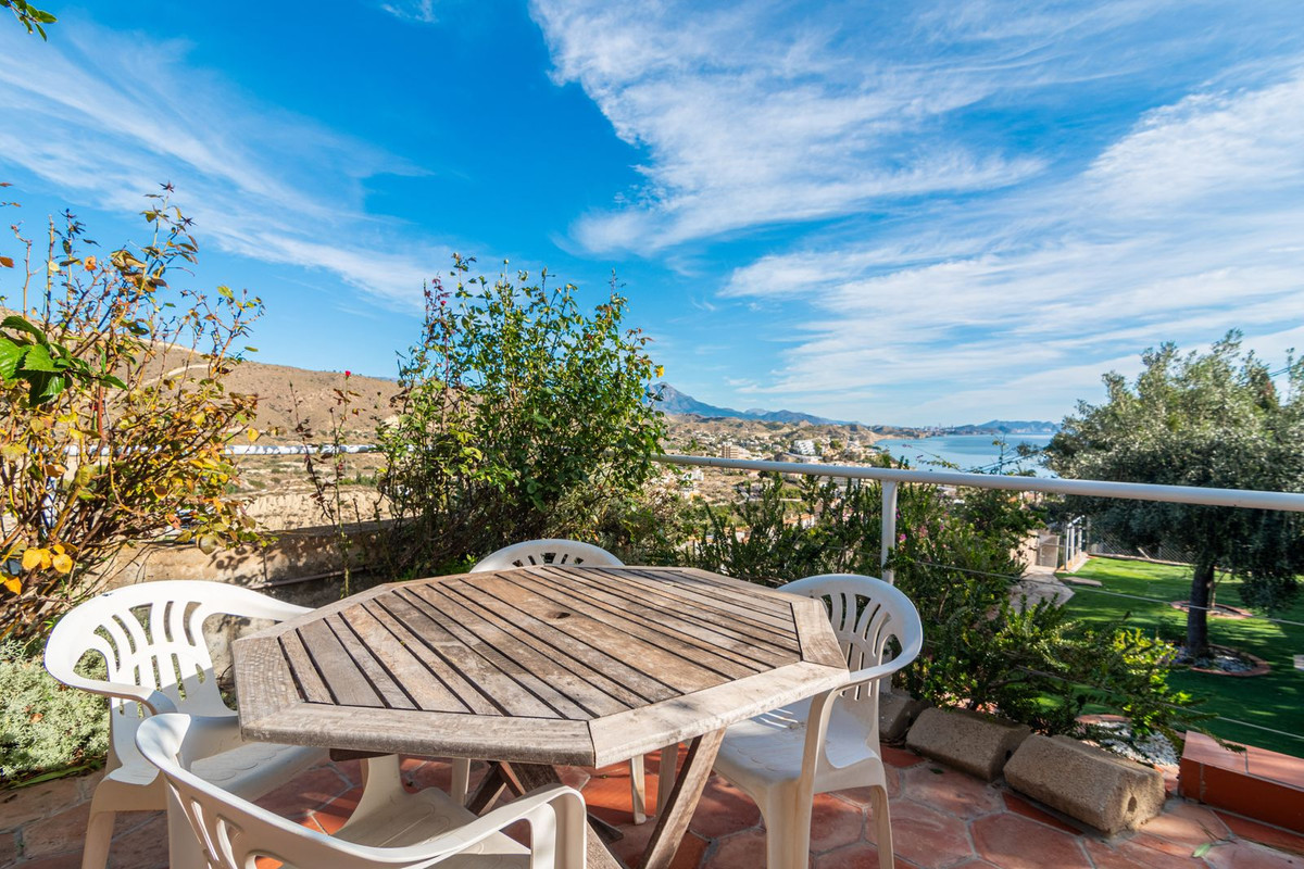 Huis te koop in El Campello | 5 slaapkamers H411734