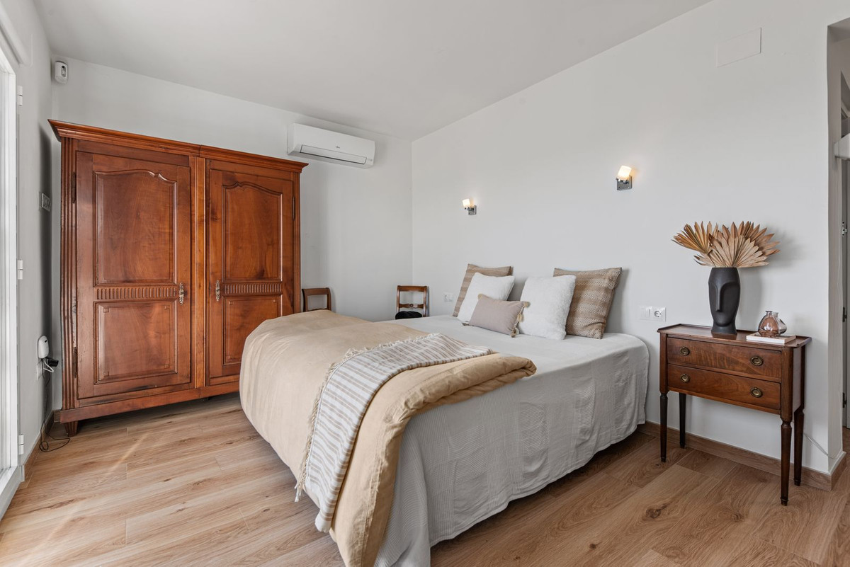 Property main view 40