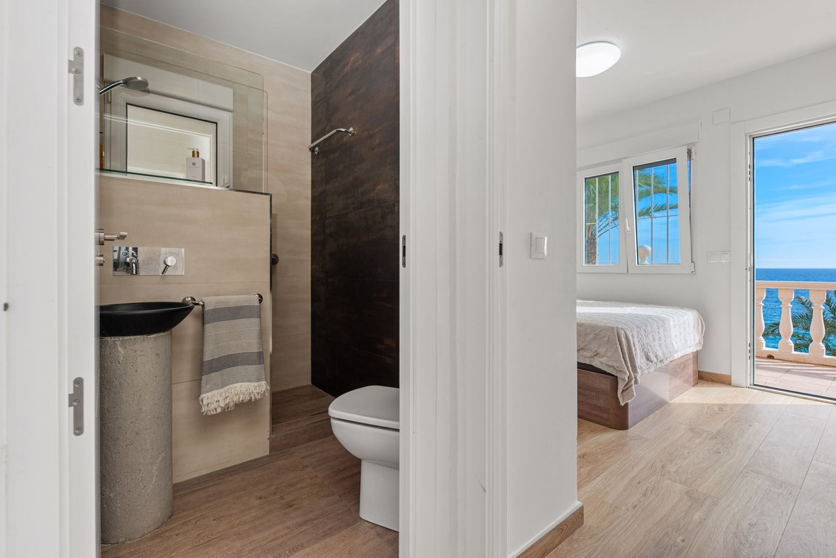 Property main view 44